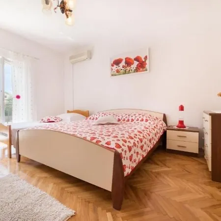 With A Parking Space - 21743 Apartment