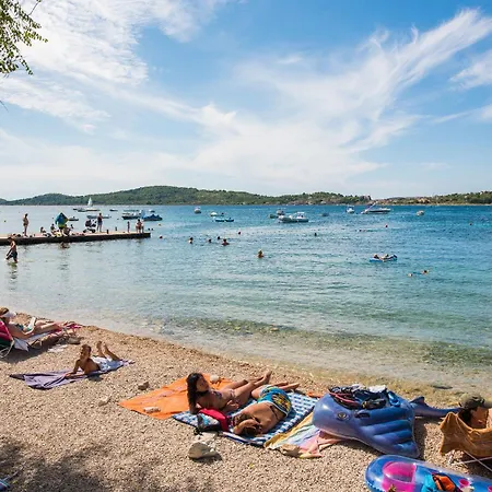 아파트 With Parking Space - 21743 *