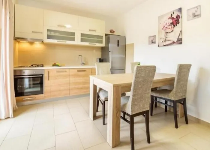 公寓 With Parking Space - 21743 沃迪切