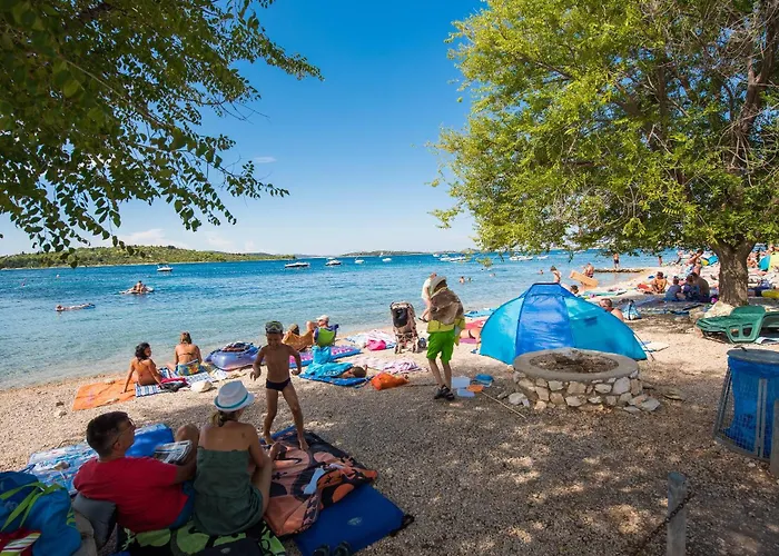 With Parking Space - 21743 公寓 *